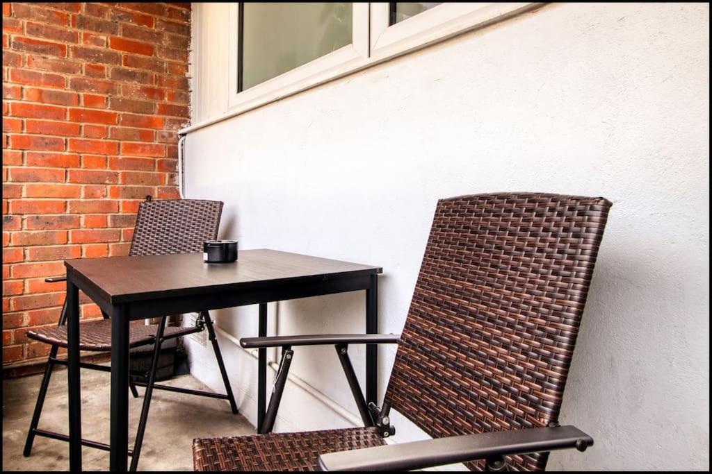 Peaceful 2-Bed South Bank Apartment Лондон Екстериор снимка